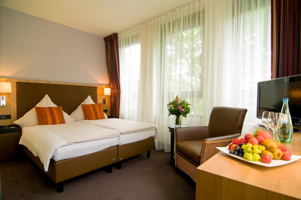 ACHAT Hotel München Süd Exterior foto